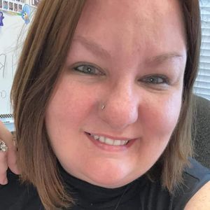 Meet your Posher, Dana